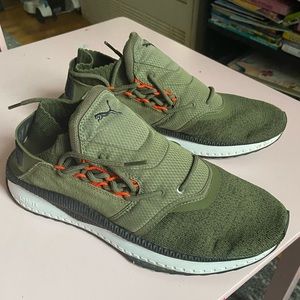 Men’s Puma Ignite sneakers size 11